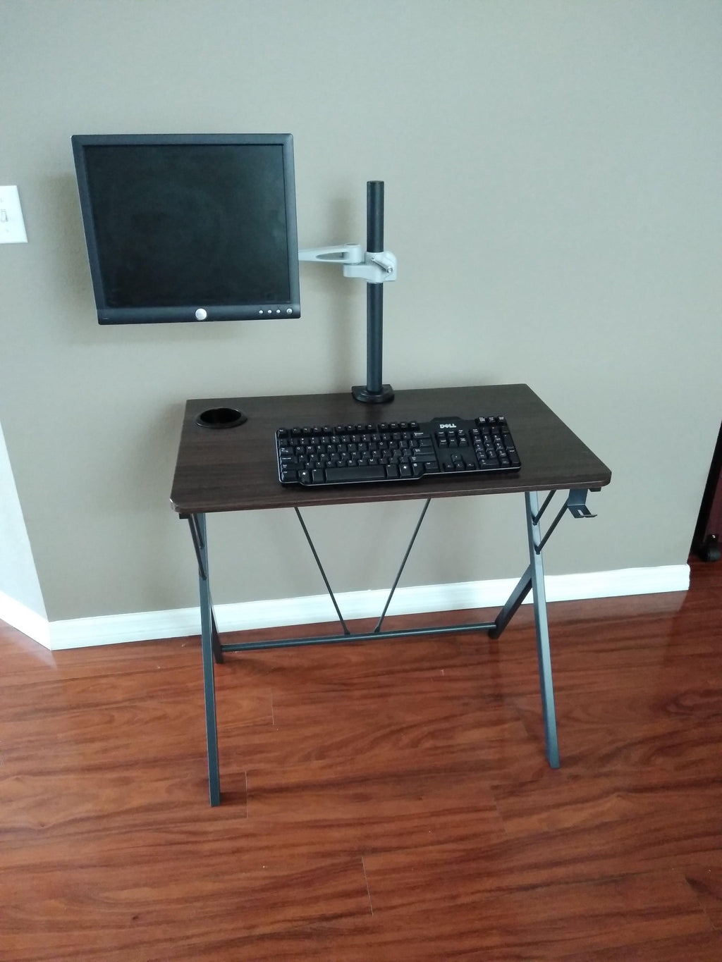 SW32L 32" Small Computer Desk for small spaces w/headphone backpack hook